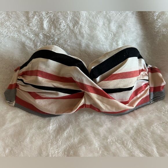 Victoria's Secret Striped Women's Bikini Top - Picture 1 of 4